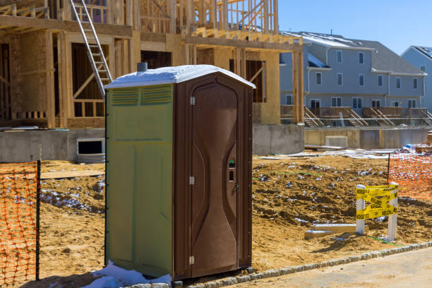 Affordable portable toilet rental in Enetai, WA