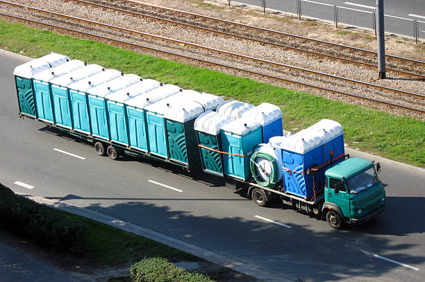 Best Portable restroom trailer rental  in Enetai, WA